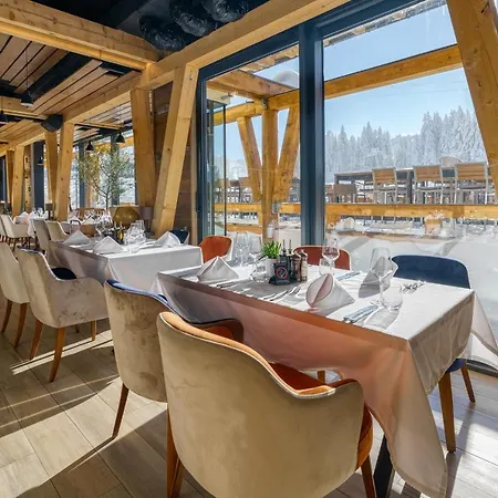 Gorski & Ξενοδοχείο Κοπαόνικ