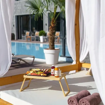 Gorski & Ξενοδοχείο 4*