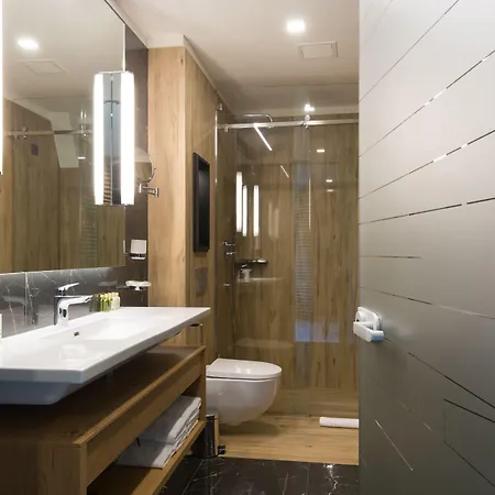 Gorski & Ξενοδοχείο 4*